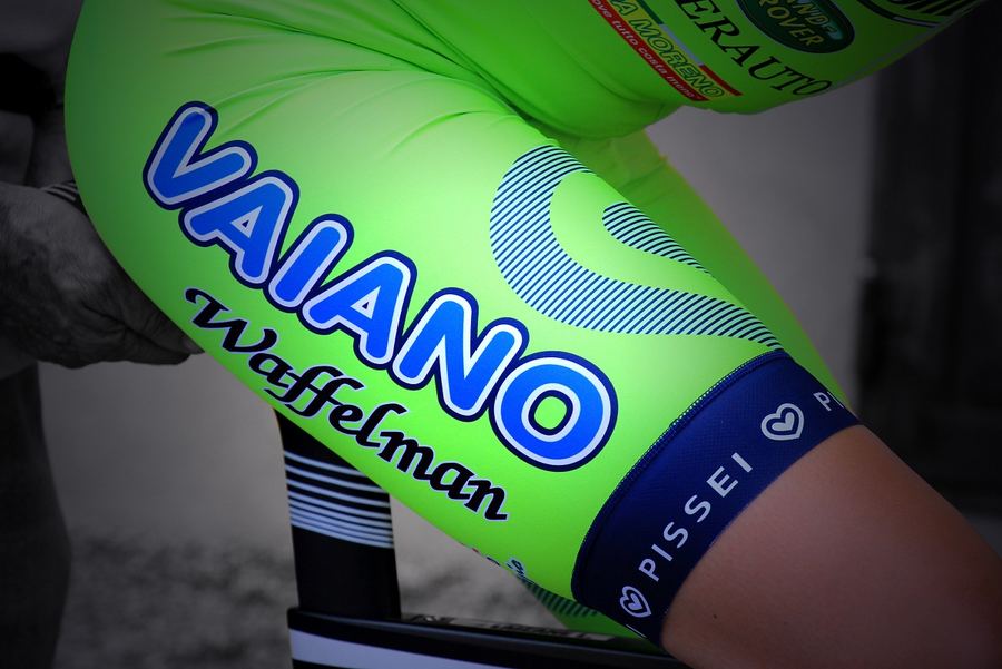 Aromitalia – Vaiano – Fondriest in gara sulle strade toscane di Montignoso (MS)